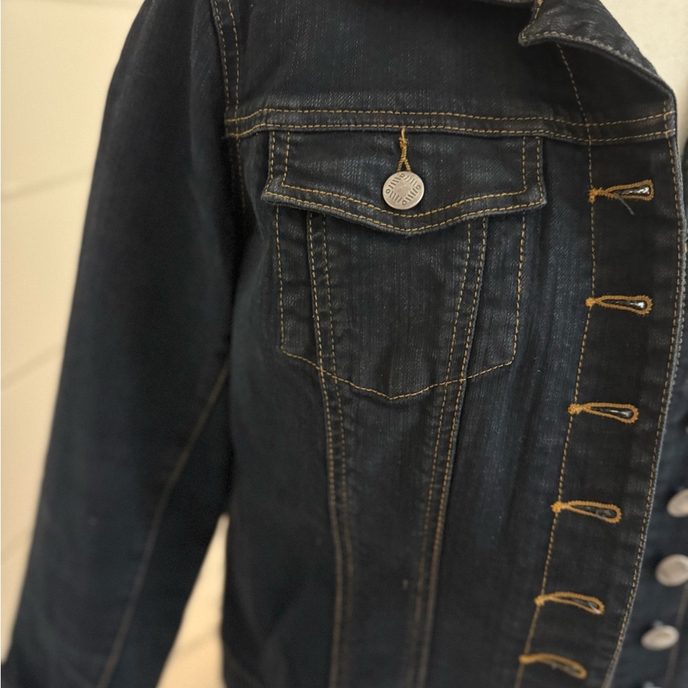 Dark Wash Denim Jacket with Classic Denim Style - Picture 3 of 8